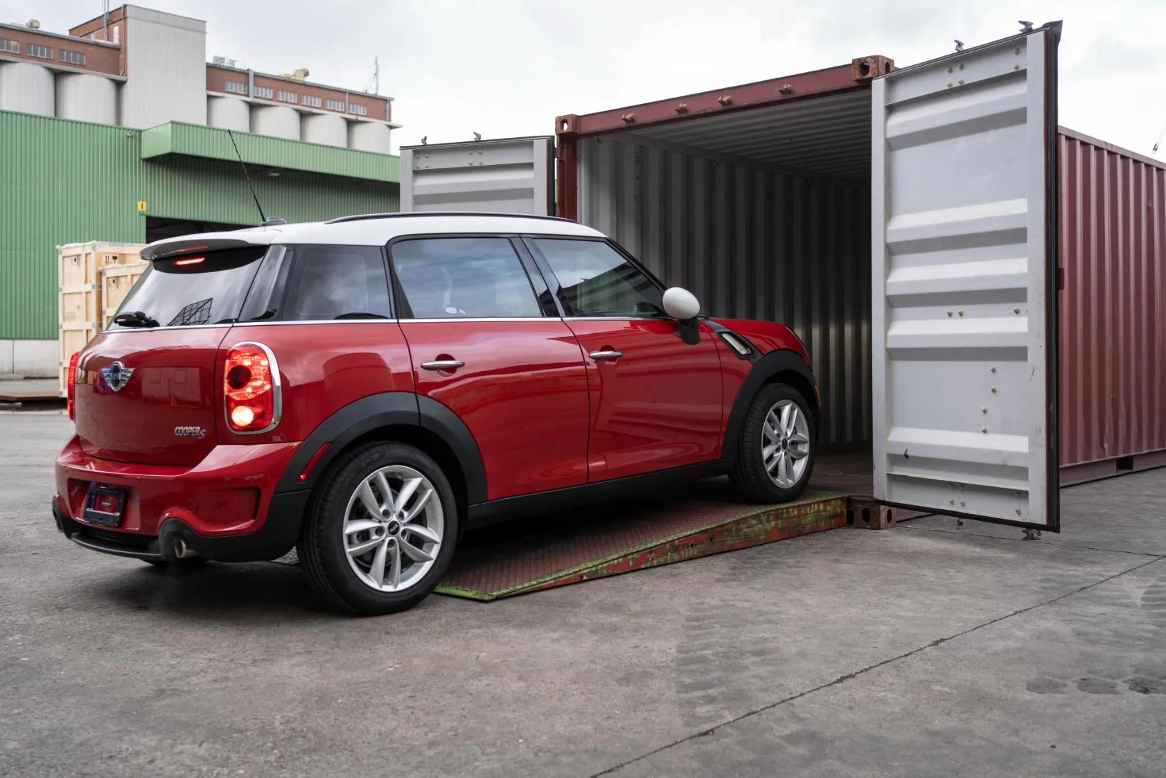 Car shipment EEAS
